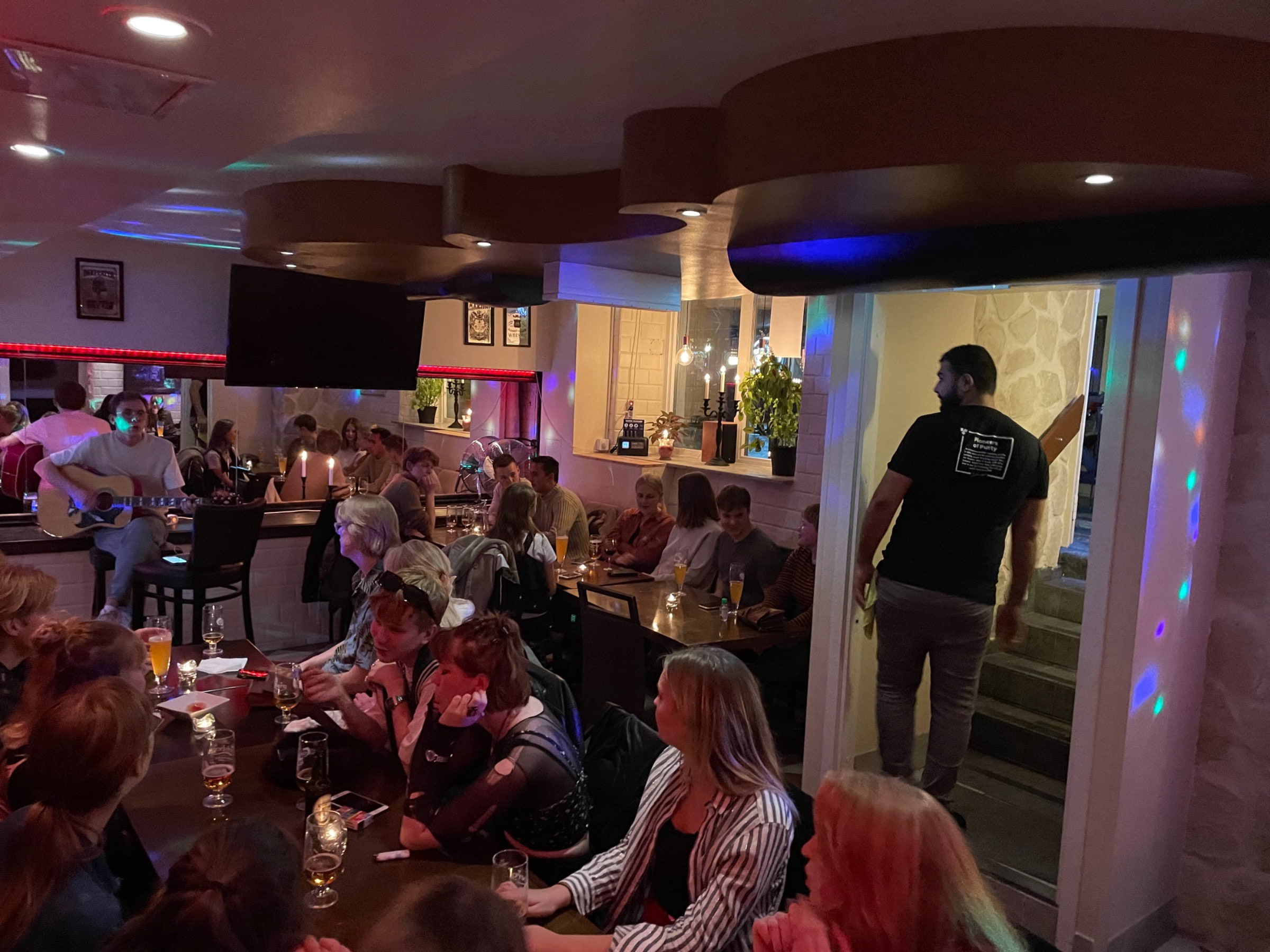 Photo from Café Cello  by Fred R. (23/11/2021)