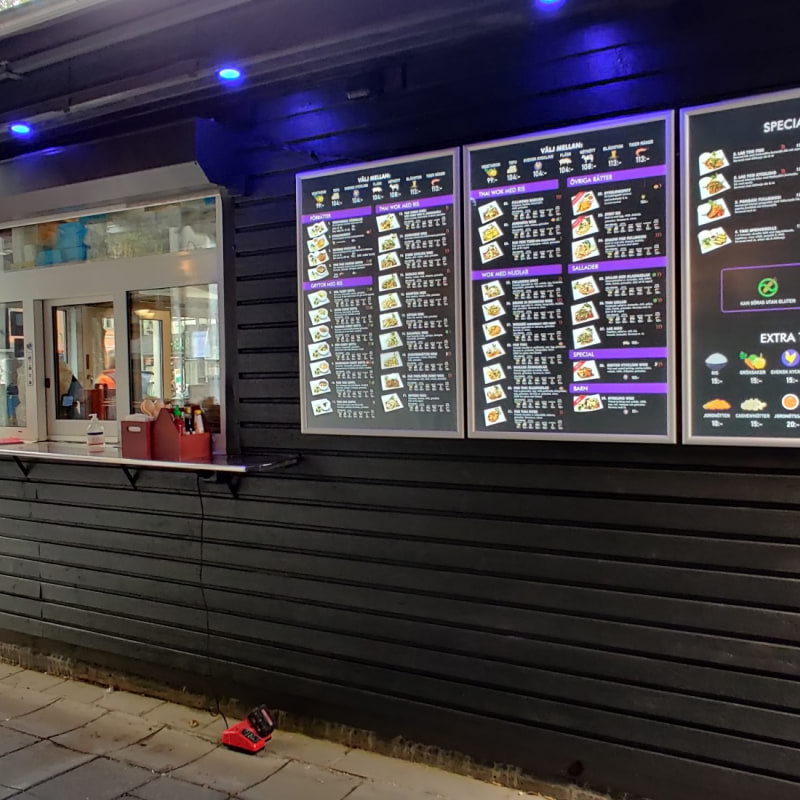Photo from Full Moon Wok Sveavägen by Shahzad A. (26/10/2021)