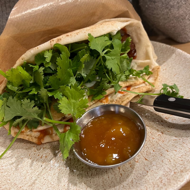 Bacon & Egg ”Naan” – Bild från Greasy Spoon Kungsholmen av Alexander D. (2023-01-21)