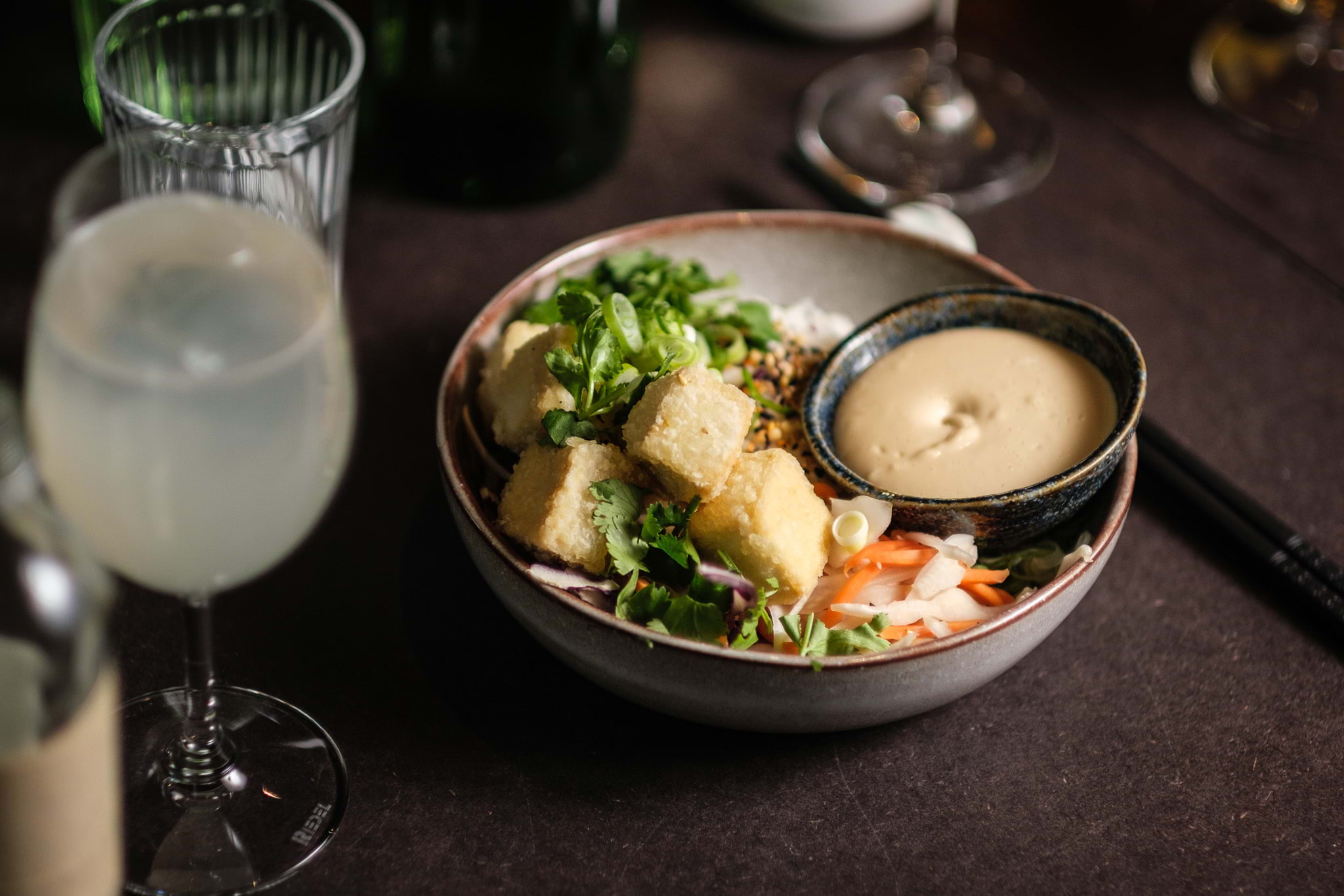 Nomi – Lunch i centrum