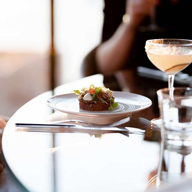 View Skybar & Restaurant