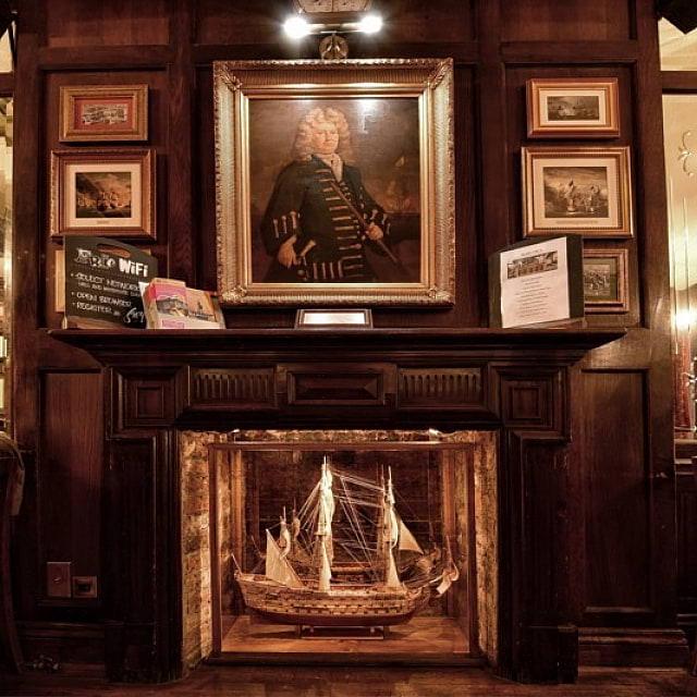 The Ship & Shovell