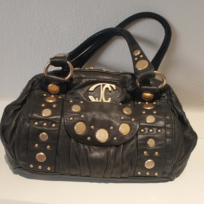 Cavalli – Photo from Pretty in the City by Susanna S. (01/04/2025)