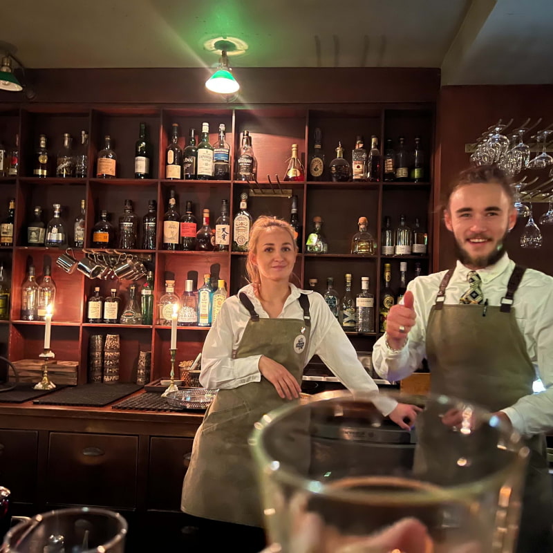 Pharmarium bartendrar – Bild från Pharmarium av Cocktailguiden S. (2023-02-19)