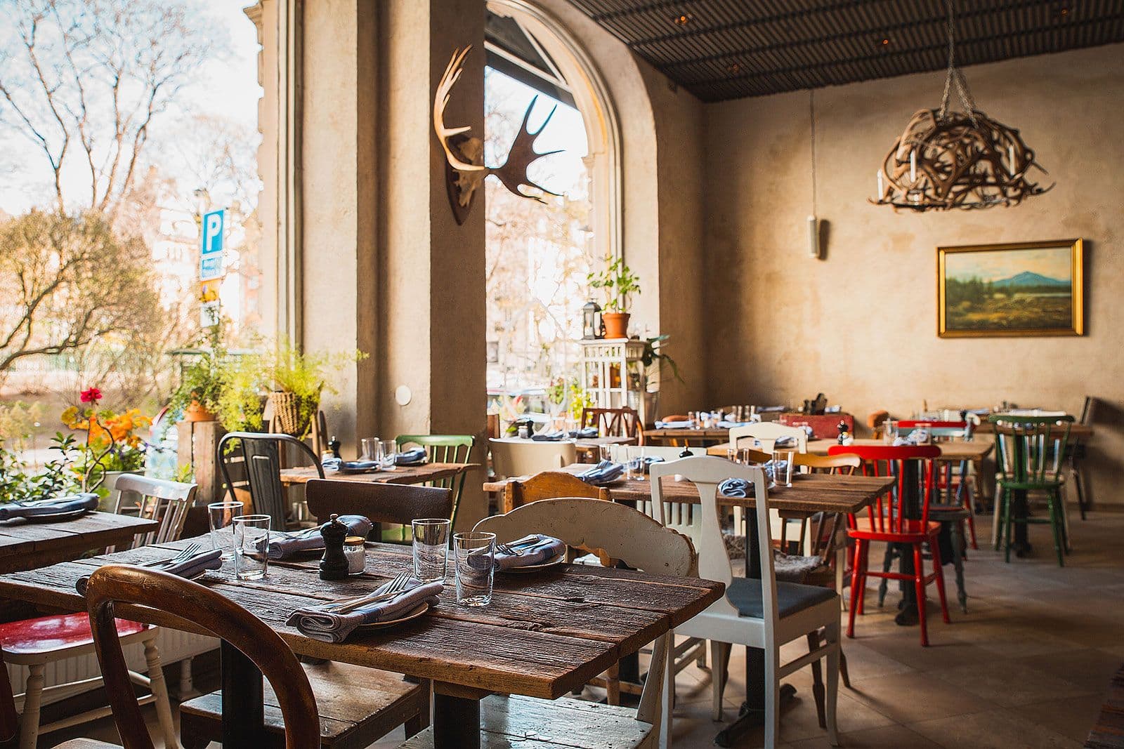 Knut Upplandsgatan – Lunch restaurants