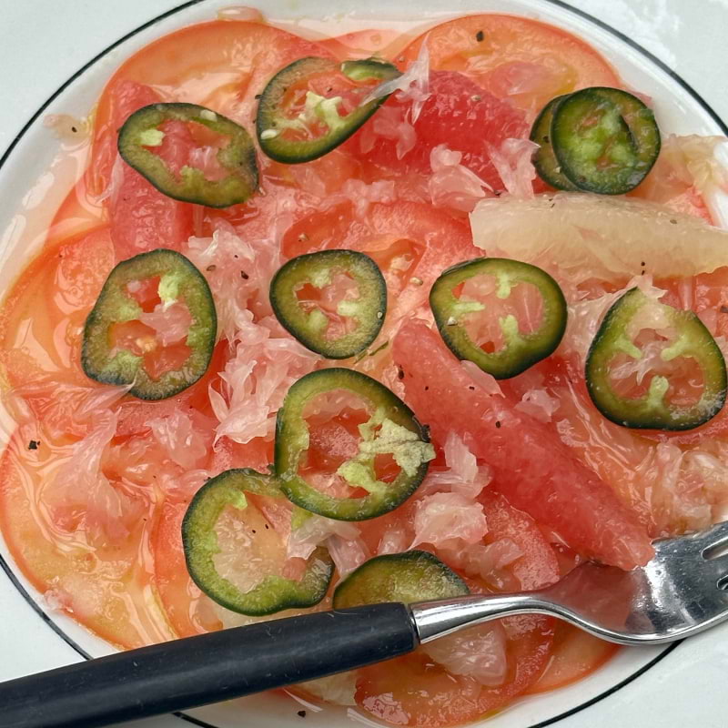 Tomat / citrus / jalapeño 105kr – Photo from Restaurang Brus by These S. (18/06/2023)