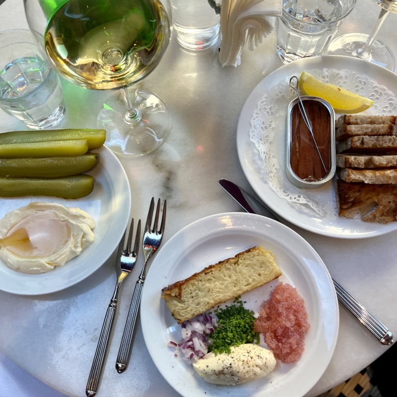 Bild från Schmaltz Bar & Delicatessen av These S. (2022-07-11)