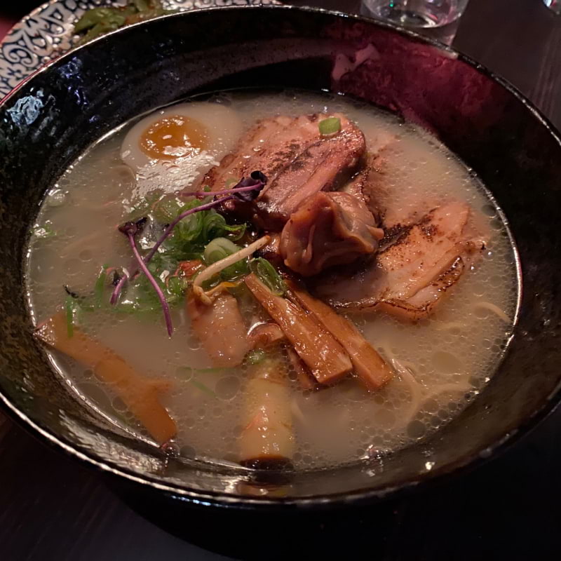 Bild från Sin Ramen av Eugenia Y. (2022-04-22)