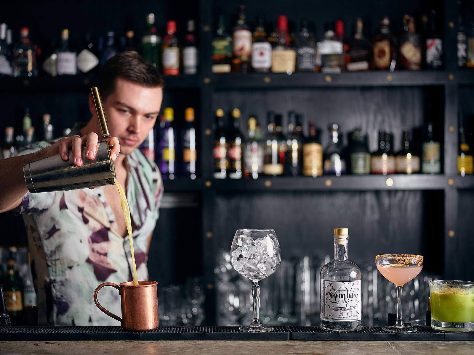 Bar Nombre – Gin and tonic