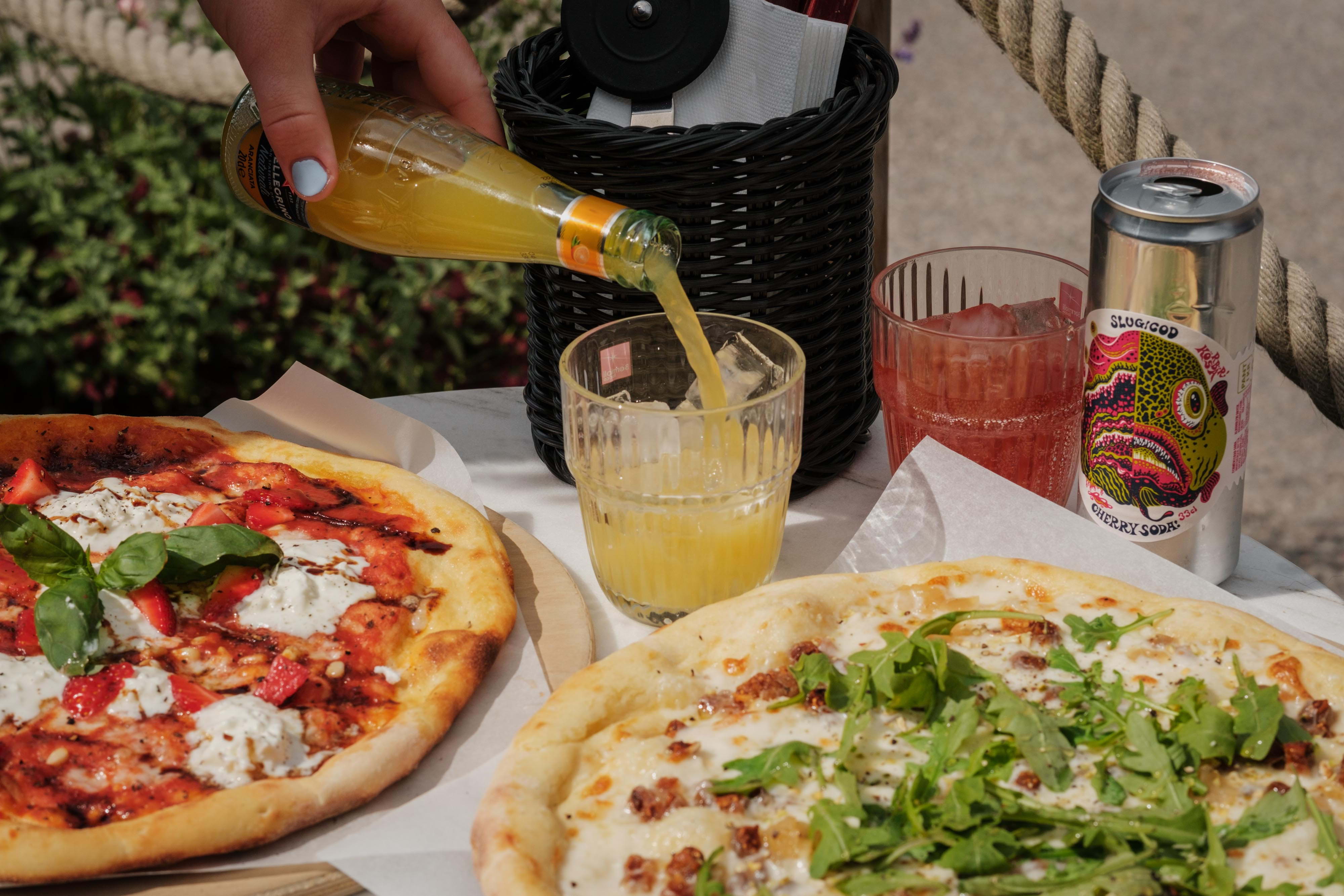 Bullandö Glassfabrik – Pizza utanför tullarna