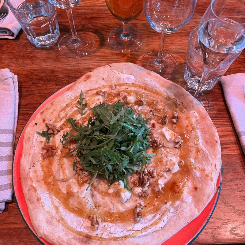 Bild från Fat Frank's Pizza & Wine av Jessica K. (2024-04-22)