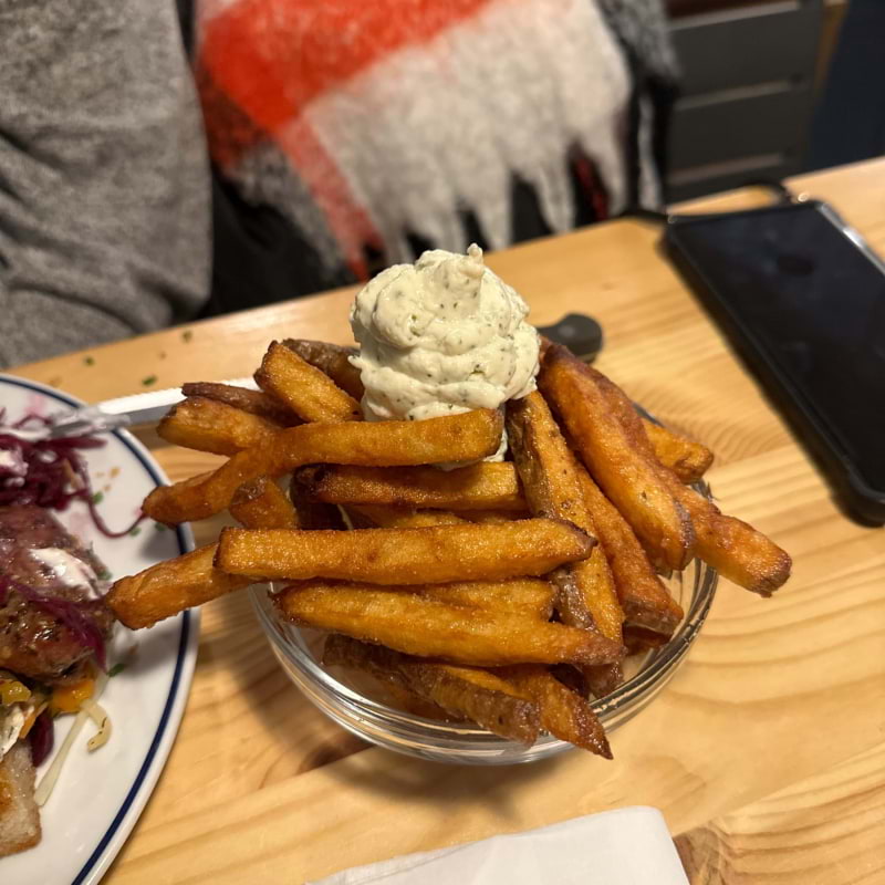 Photo from Scandwich by Daniel S. (03/12/2023)