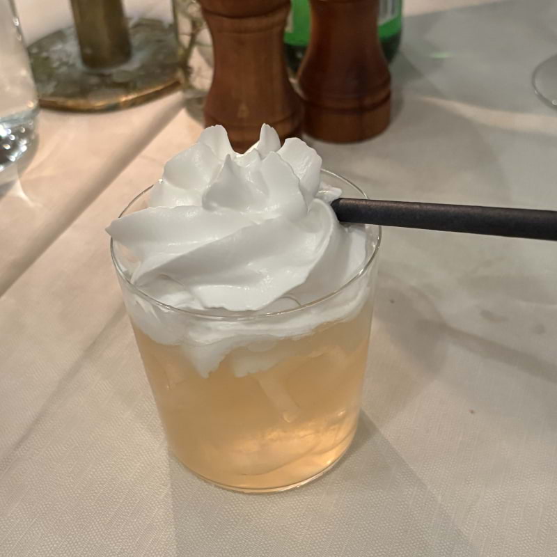 Cocos-lychee-drinken! – Bild från Strandvägen 1 av Jessica K. (2025-03-30)