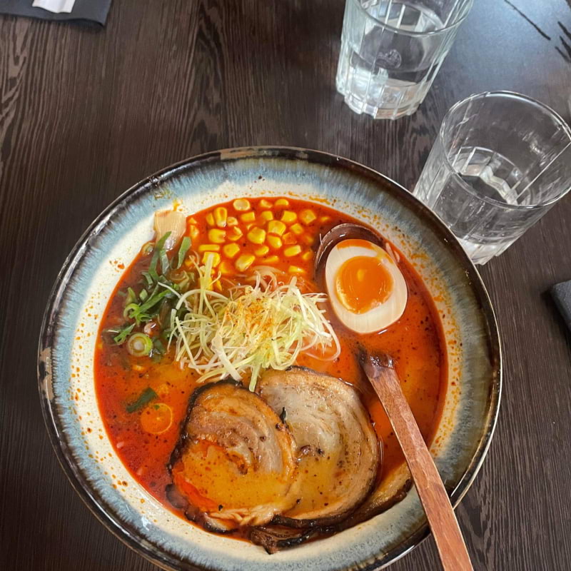 Bild från Tonari Ramen av Caroline L. (2024-04-07)