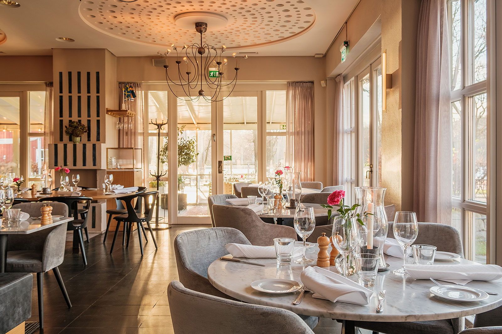 Villa Källhagen Restaurang – Sjönära krogar